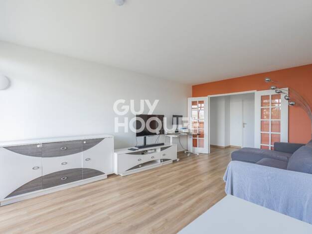 Appartement à vendre 189 000 € 3 pièces 2 chambres 72 m² Étage 3/9 Brigitte Plaisir 78370