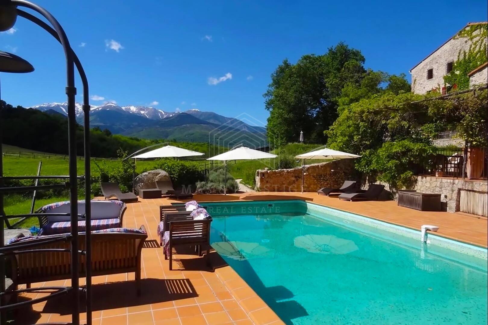 Maison à vendre, 450m², SAINT LAURENT DE CERDANS