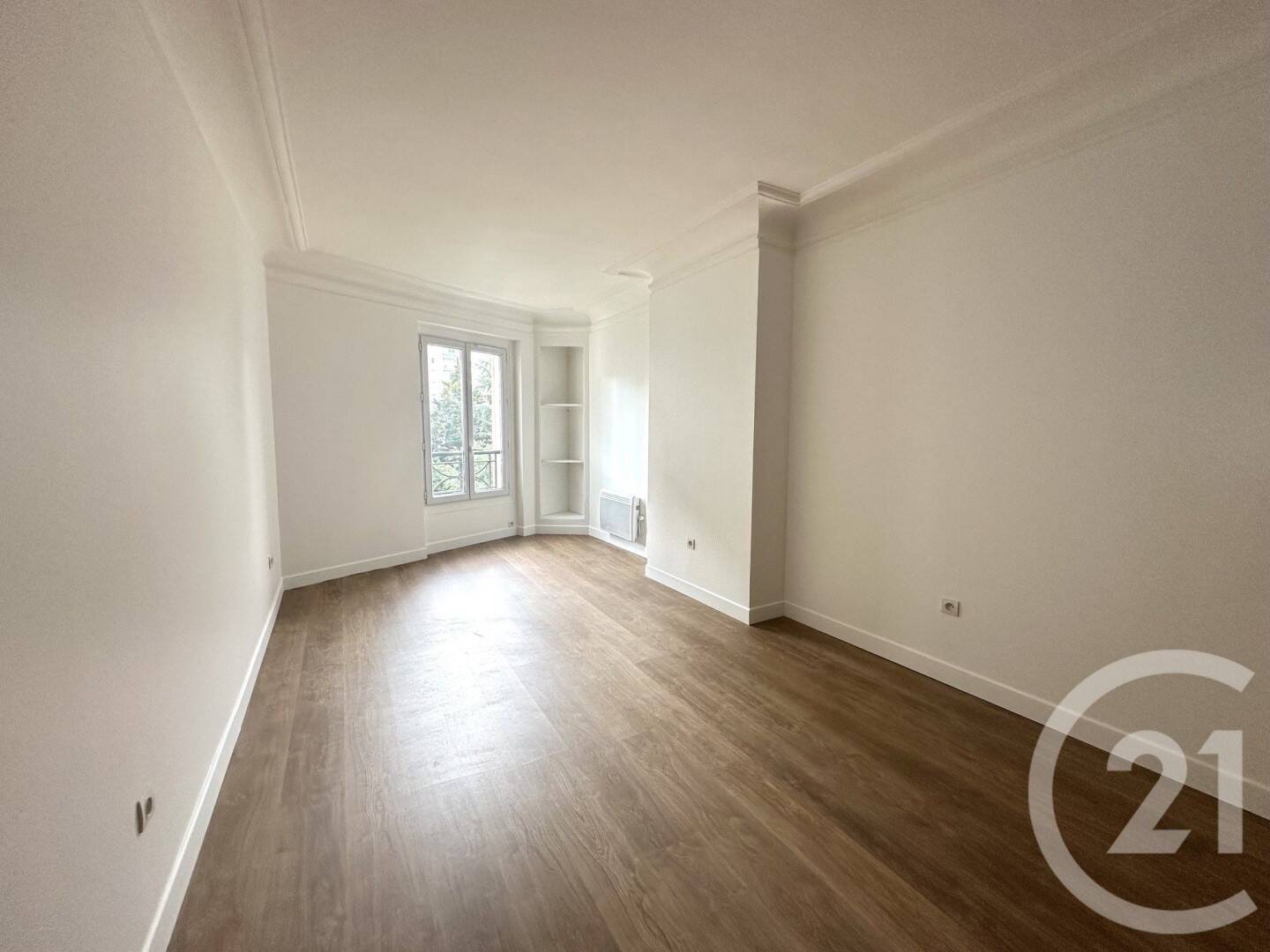 Maison à louer, 24m², LEVALLOIS PERRET