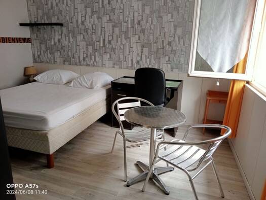 Appartement à louer - logement étudiant 390 € 1 pièce 19,1 m² RDC disponible dès maintenant Bellerive-sur-Allier 03700