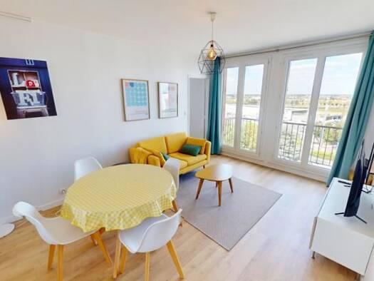 Appartement à vendre 109 900 € 2 pièces 1 chambre 41 m² 9ème étage Bannier-Coligny Orléans 45000