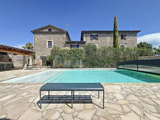 Maison à vendre 450 000 € 7 pièces 5 chambres 188 m² 390 m² de terrain Vieux Bourg Livron sur Drome 26250