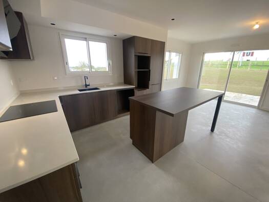 Maison à louer 1 590 € 4 pièces 3 chambres 125 m² 2 000 m² de terrain Saint-Palais 64120