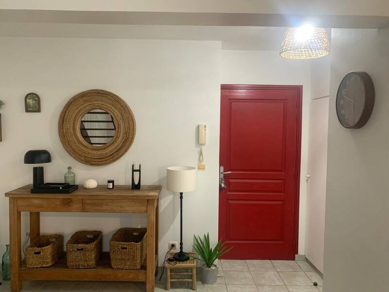 Maison à louer, 60m², LES ABYMES