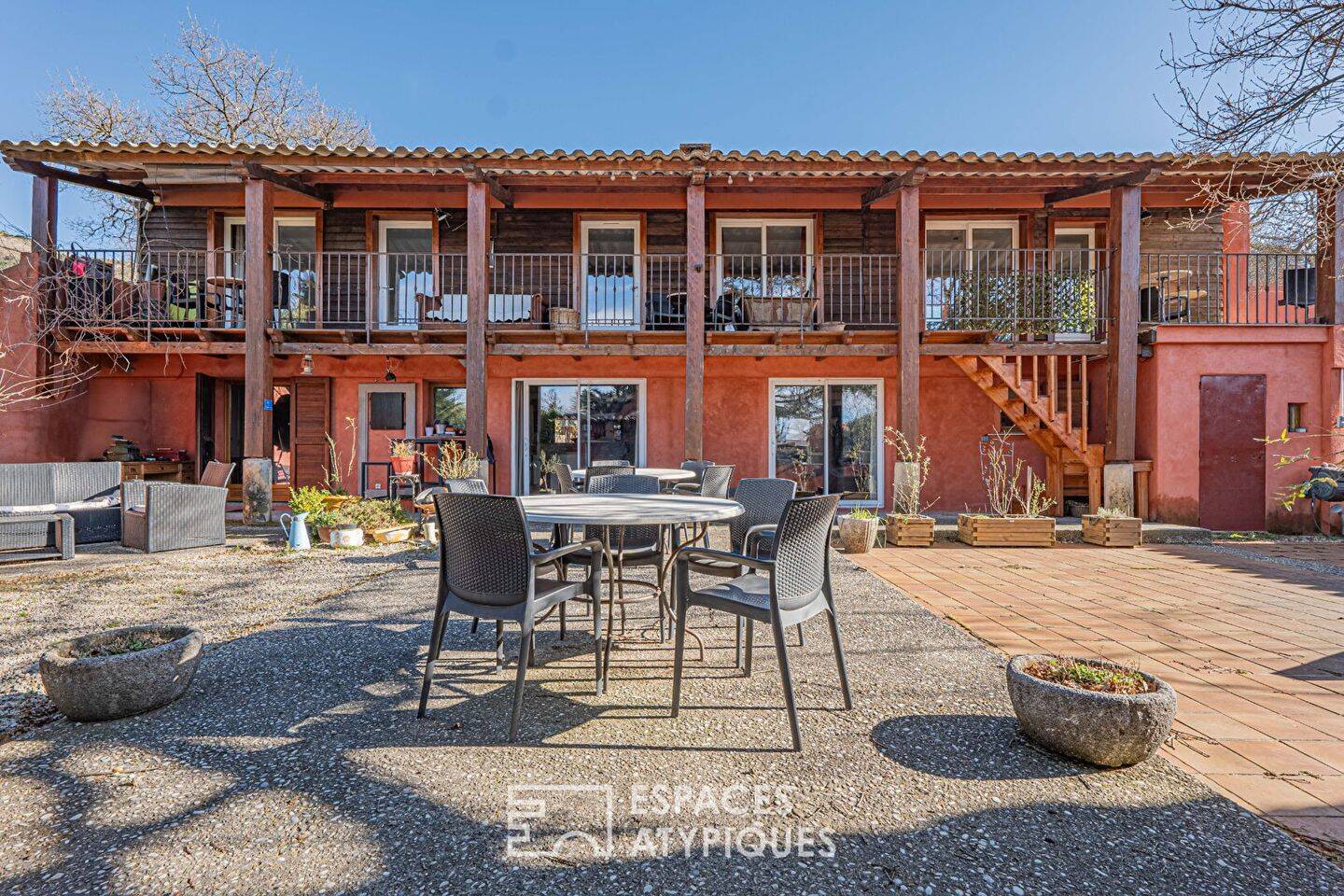 Maison à vendre, 230m², SAINT VALLIER DE THIEY