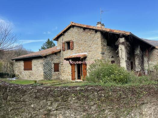 Maison à vendre 178 500 € 5 pièces 3 chambres 103 m² 307 m² de terrain Meyras 07380