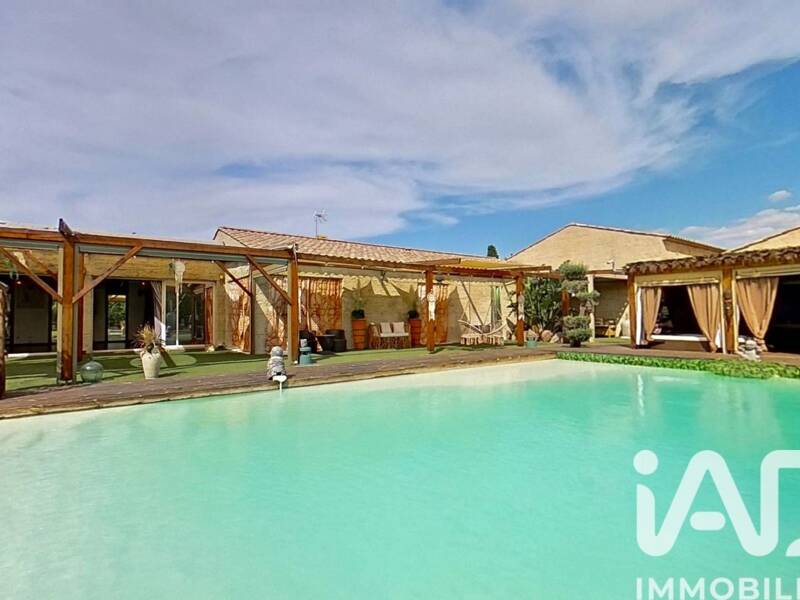 Maison à vendre, 240m², SOLLIES VILLE