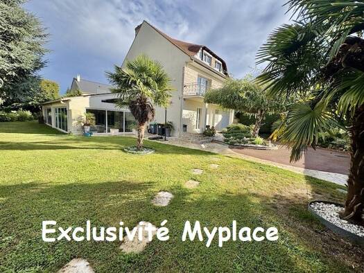 Maison à vendre 875 000 € 9 pièces 4 chambres 271 m² 1 028 m² de terrain Chateaufort Limitrophe 78117