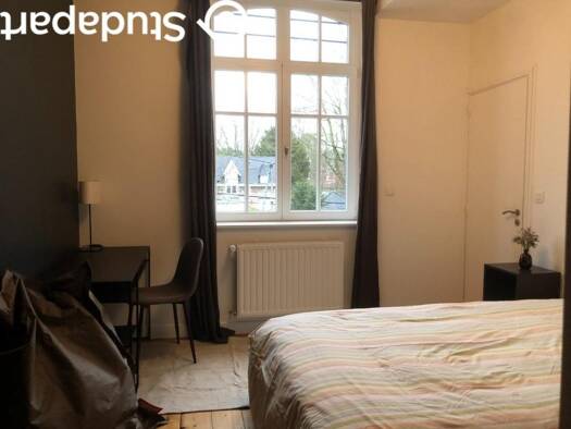 Appartement à louer 500 € 1 pièce 1 chambre 12 m² 1er étage Canteleu-Ampere Lambersart 59130