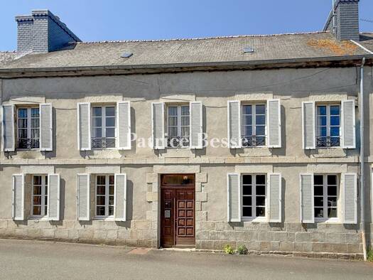 Maison à vendre 150 000 € 4 pièces 3 chambres 130 m² 142 m² de terrain Le Vieux-Marché 22420