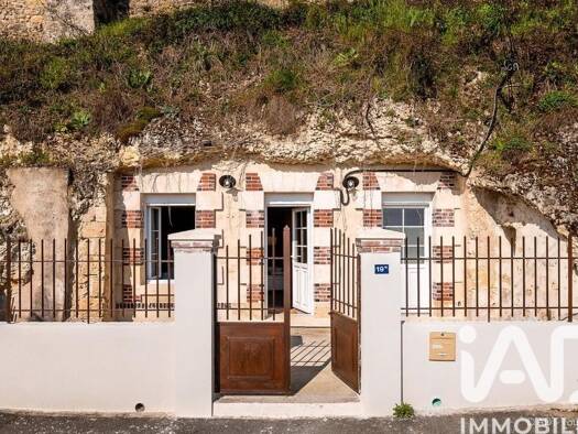 Maison à vendre 167 000 € 2 pièces 1 chambre 129 m² 166 m² de terrain Vouvray 37210