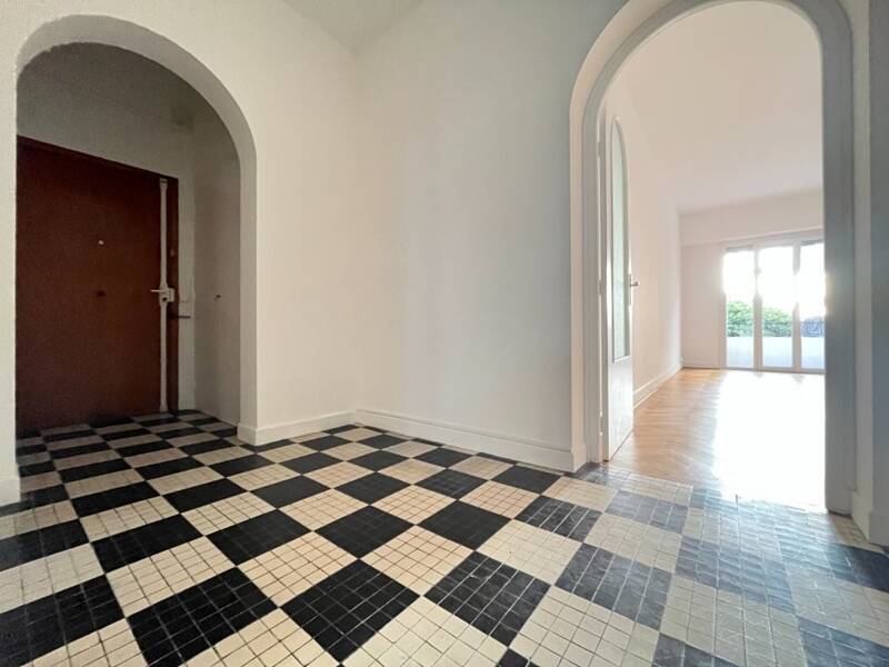 Maison à louer, 57m², NICE