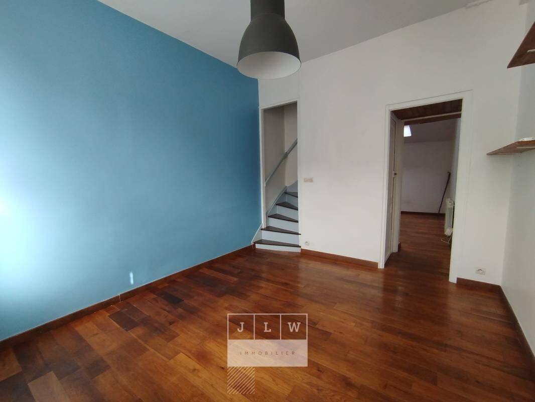 AQRC-LL152 - Maison 2 chambres non meublée — 2