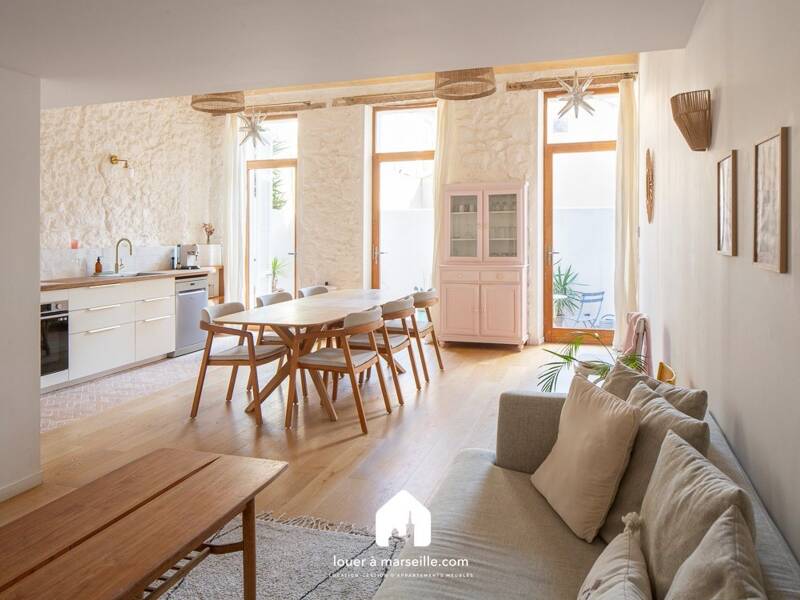 Maison à louer, 136m², MARSEILLE 2E