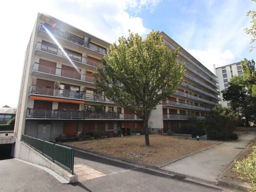 Appartement à vendre 260 000 € 2 pièces 1 chambre 39 m² 4ème étage Rueil-Malmaison 92500