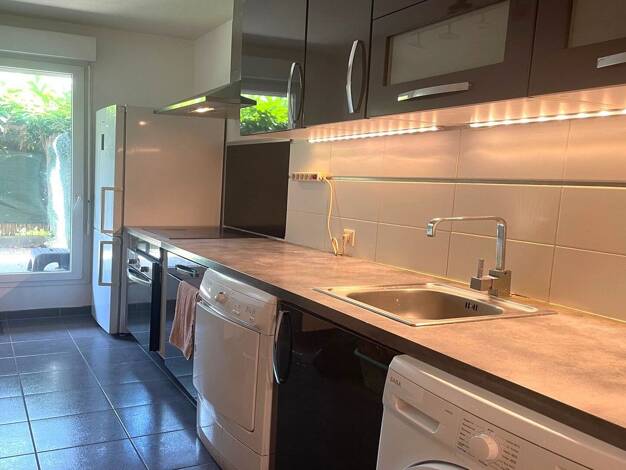 Appartement à louer 1 202 € 3 pièces 2 chambres 56 m² 1er étage Beausoleil Combs-la-Ville 77380