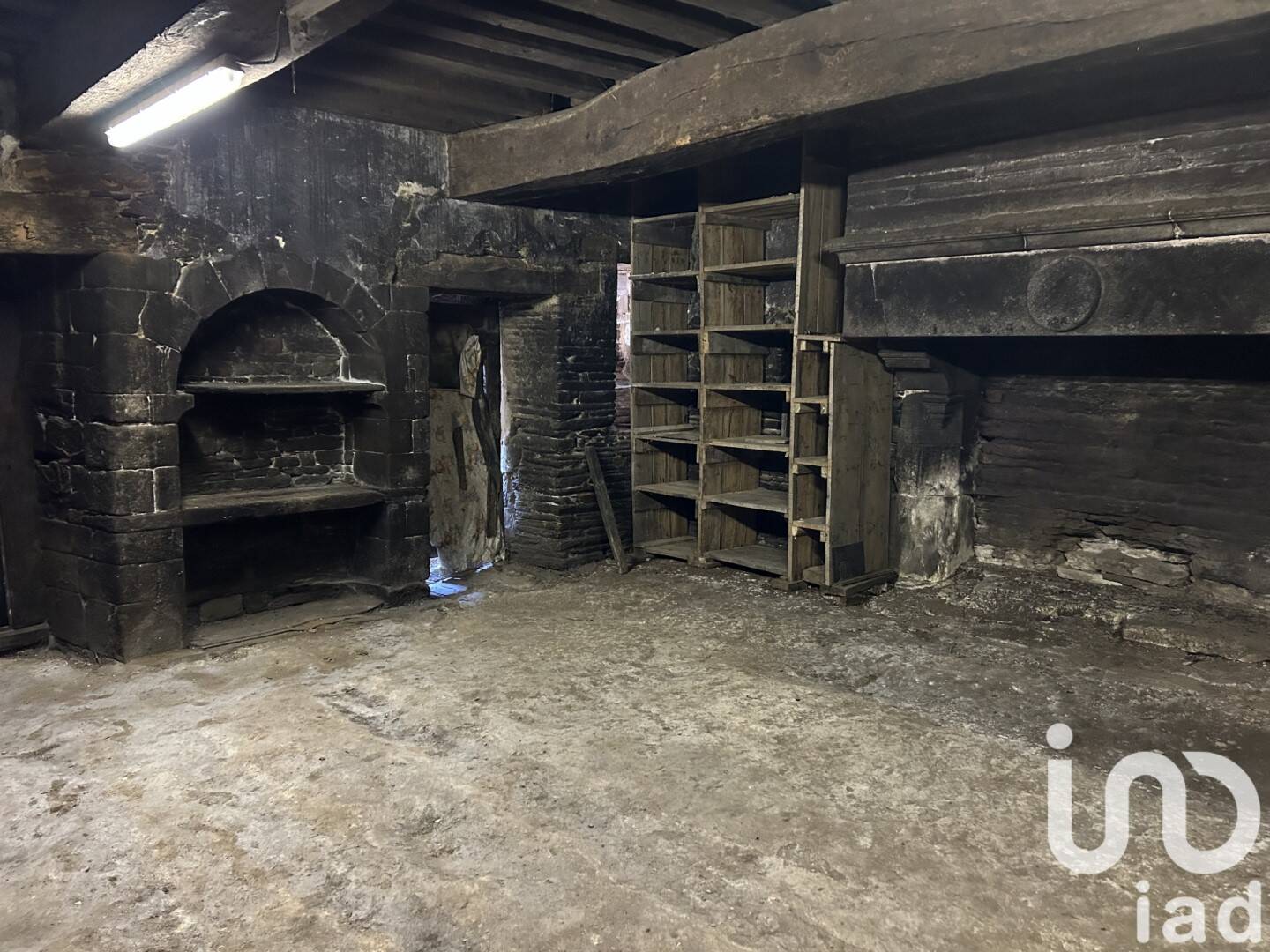 Maison à vendre, 260m², NEANT SUR YVEL
