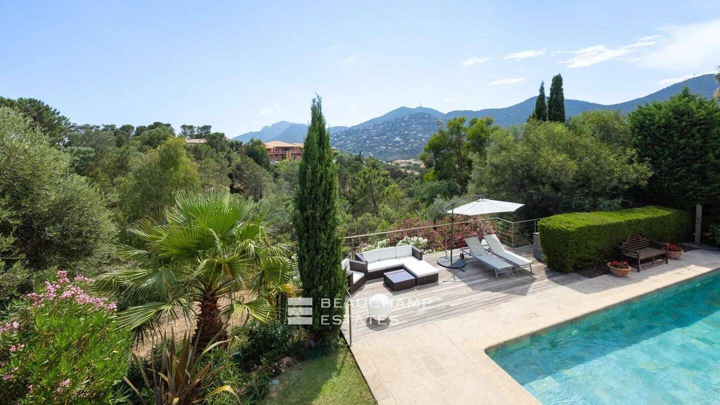 Maison à vendre, 196m², THEOULE SUR MER