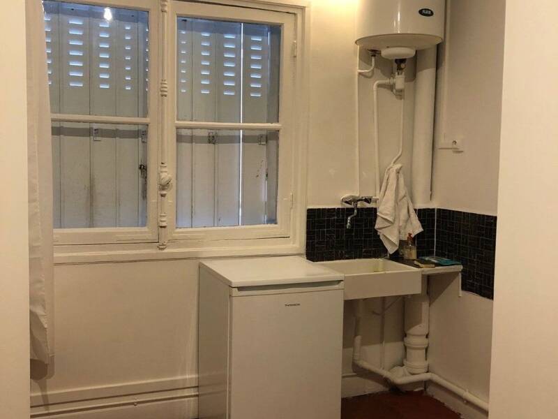 Maison à louer, 18m², PARIS 16E