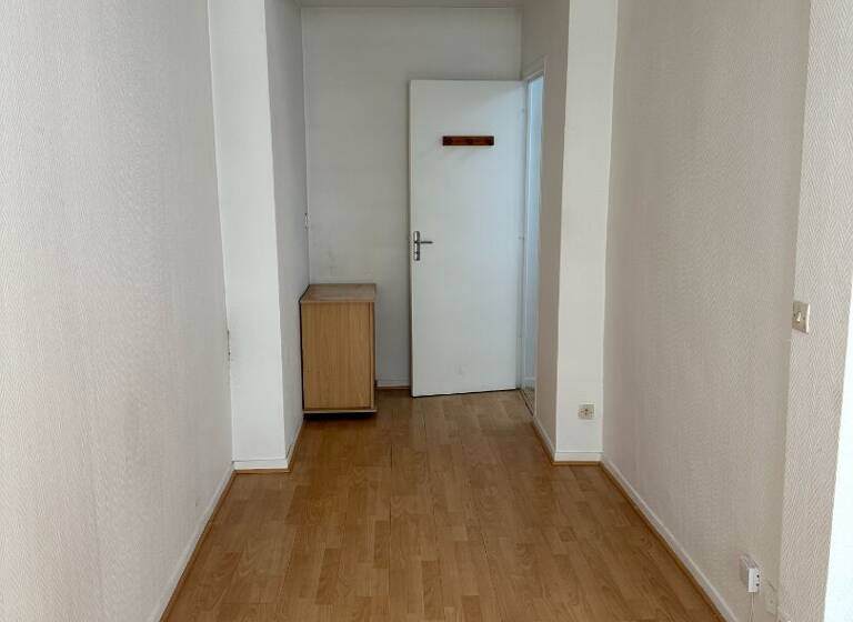 Appartement à louer 440 € 1 pièce 31 m²<br/>superficie 2ème<br/>étage Gare-Jouvenet Rouen 76000