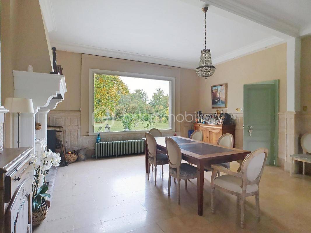 Maison à vendre, 243m², GERMIGNY L'EVEQUE
