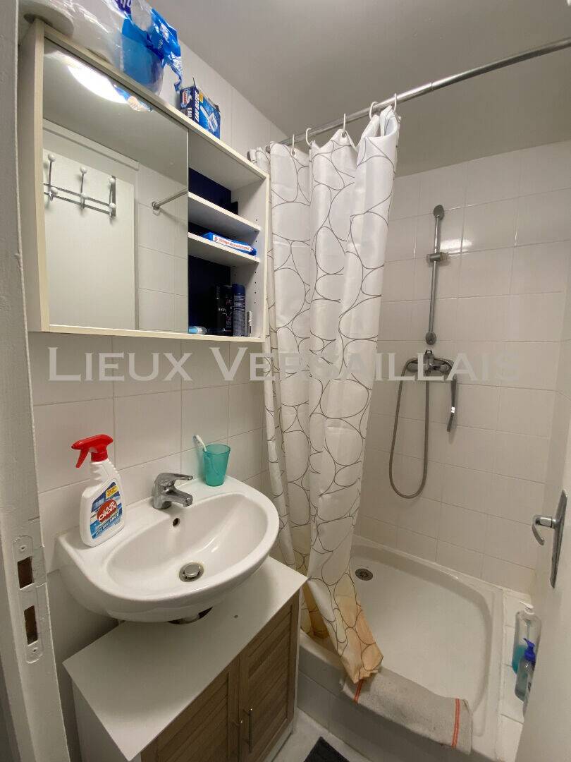 Maison à louer, 14m², VERSAILLES