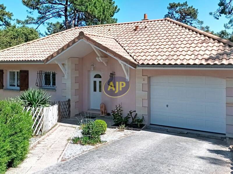 Maison à vendre, 120m², SOULAC SUR MER