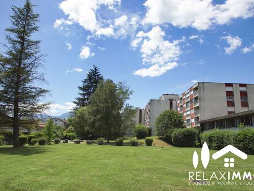 Appartement à vendre 295 000 € 3 pièces 2 chambres 78,46 m² Étage 1/5 Bealieres Meylan 38240