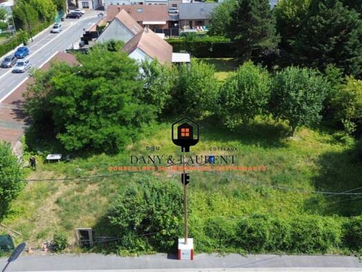 Terrain constructible à vendre 115 000 € 992 m² de terrain Vicoigne Raismes 59590