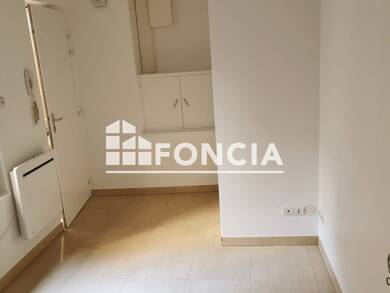 Appartement à louer 300 € 1 pièce 12,8 m² 1er étage Saint Pierre-René II Nancy 54000