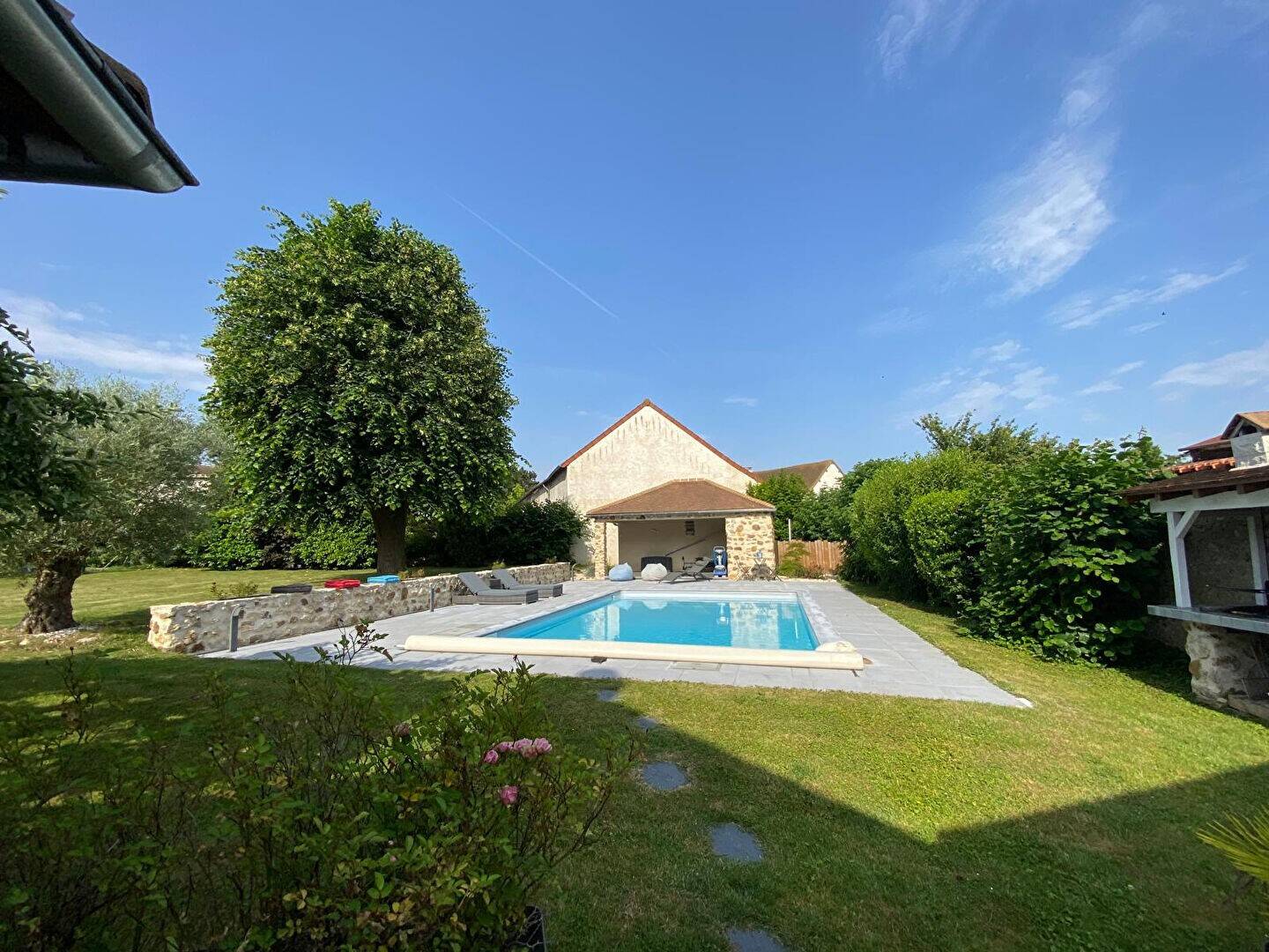 Maison à vendre, 261m², HOUDAN