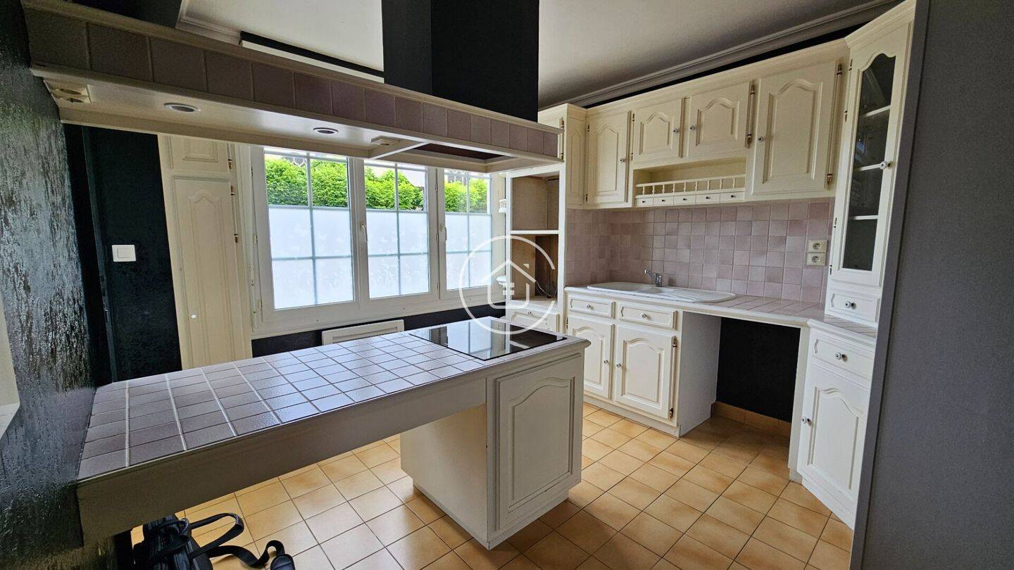Maison à louer, 94m², LA VILLE AUX CLERCS