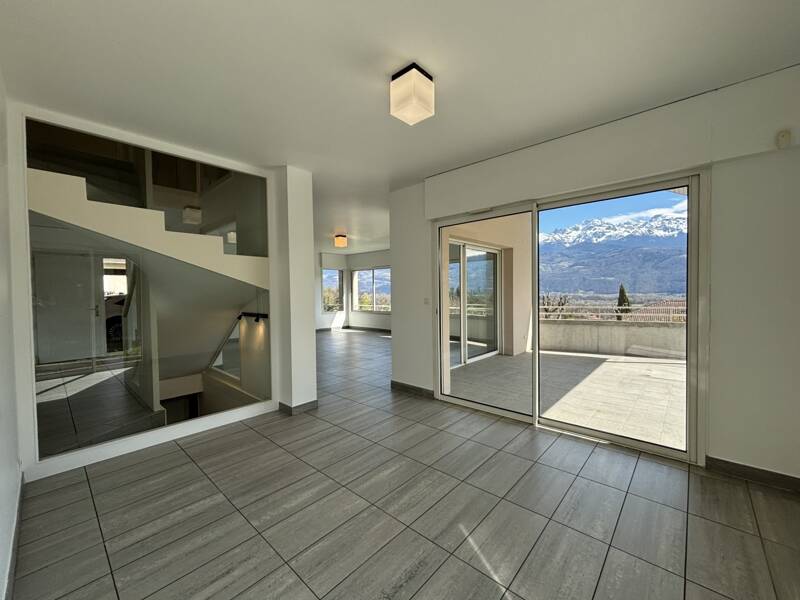 Maison à louer, 170m², MONTBONNOT SAINT MARTIN