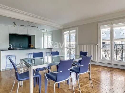 Appartement à louer - Neuf 5 795 € 5 pièces 3 chambres 143 m² 5ème étage Sainte Avoie Paris 3ème 75003