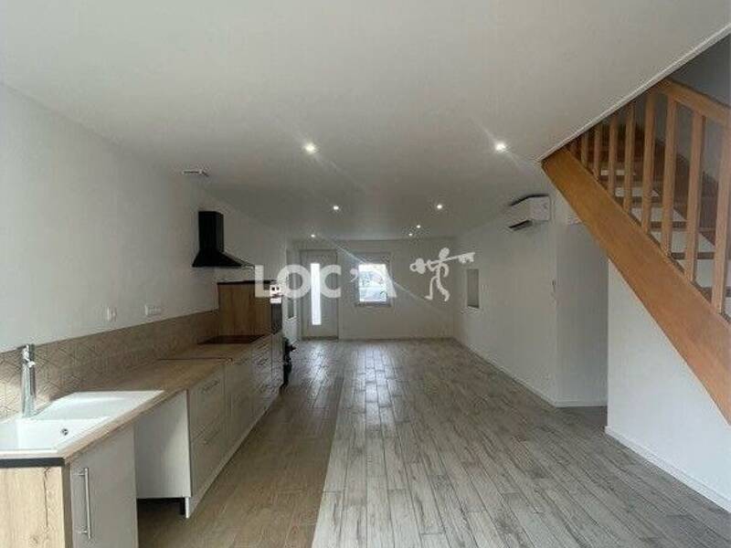 Maison à louer, 76m², GENLIS