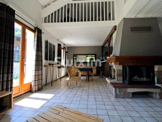 Maison à vendre 450 000 € 6 pièces 3 chambres 145,95 m² 1 500 m² de terrain Les Tuffes Prémanon 39220