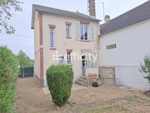 Maison à vendre 140 000 € 4 pièces 3 chambres 85 m² 272 m² de terrain La Loupe 28240