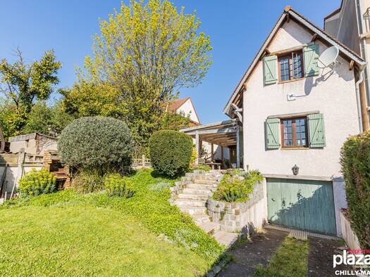 Maison à vendre 295 000 € 6 pièces 3 chambres 128 m² 549 m² de terrain Mairie-Champs Fous-Morangis Chilly-Mazarin 91380