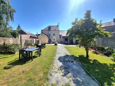 Maison à vendre 279 000 € 8 pièces 6 chambres 195 m² 465 m² de terrain Morannes sur Sarthe Daumeray 49640