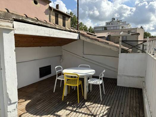 Maison à vendre 250 000 € 5 pièces 3 chambres 98 m² dès le 01/09/2026 Les Alyscamps-Chabourlet Arles 13123