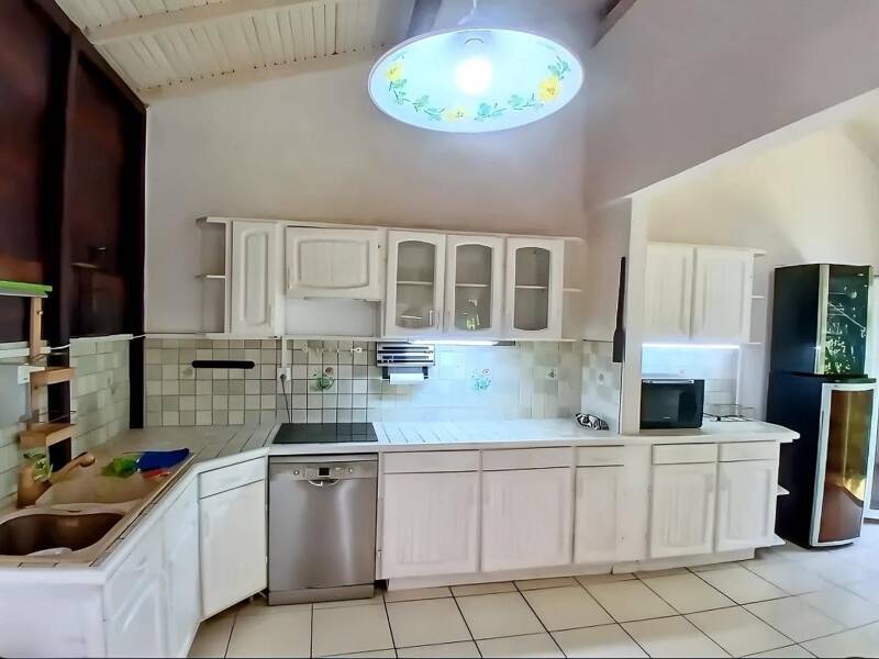 Maison à vendre, 203m², PETIT BOURG