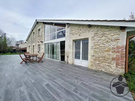 Maison à vendre 215 000 € 4 pièces 3 chambres 168 m² dès le 11/11/2026 Saint-Aigulin 17360