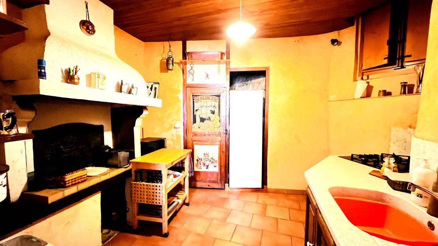 Maison à vendre, 87m², MONTOULIERS