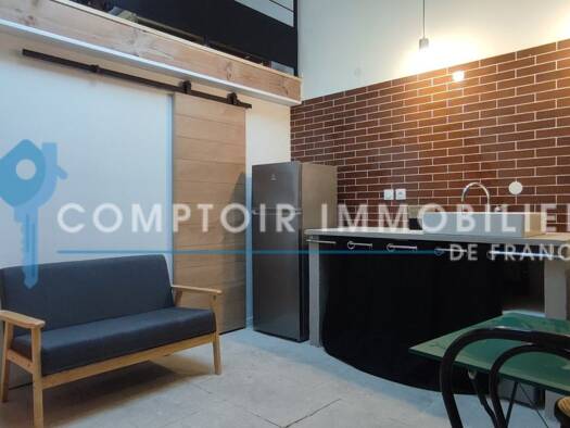 Appartement à louer 640 € 2 pièces 1 chambre 30 m² Dernier étage, Étage 1/1 Vergèze 30310