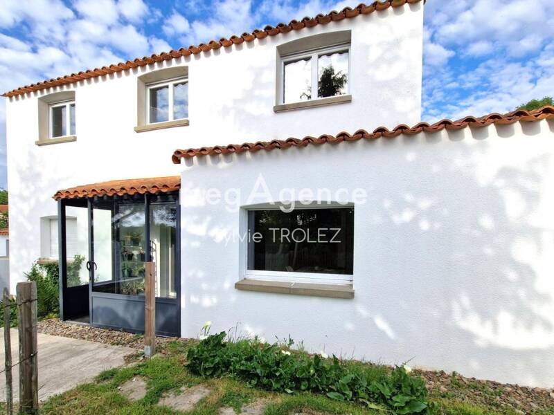Maison à vendre, 189m², POIROUX