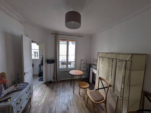 Appartement à vendre 200 000 € 1 pièce 18,36 m² Étage 5/5 Cambronne-Garibaldi Paris 15ème arrondissement 75015