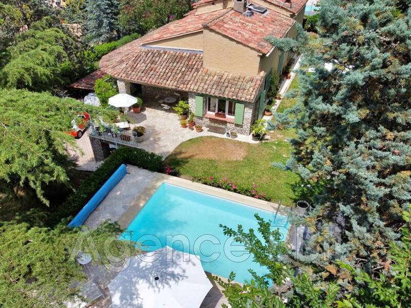 Maison à vendre, 276m², TOURRETTE LEVENS