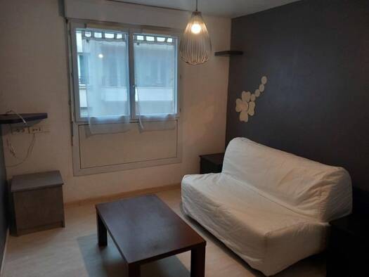 Appartement à louer - logement étudiant 750 € 1 pièce 16 m² 2ème étage Boileau Montrouge 92120