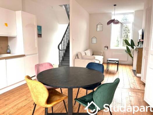 Appartement à louer 550 € 1 pièce 3 chambres 10 m² 1er étage Bourg Lambersart 59130