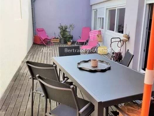 Appartement à vendre 355 000 € 6 pièces 4 chambres 147 m² RDC Reims 51100